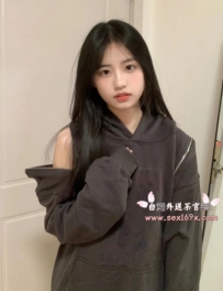 嘉南學生 佳佳：158cm.B+.44kg.20歲